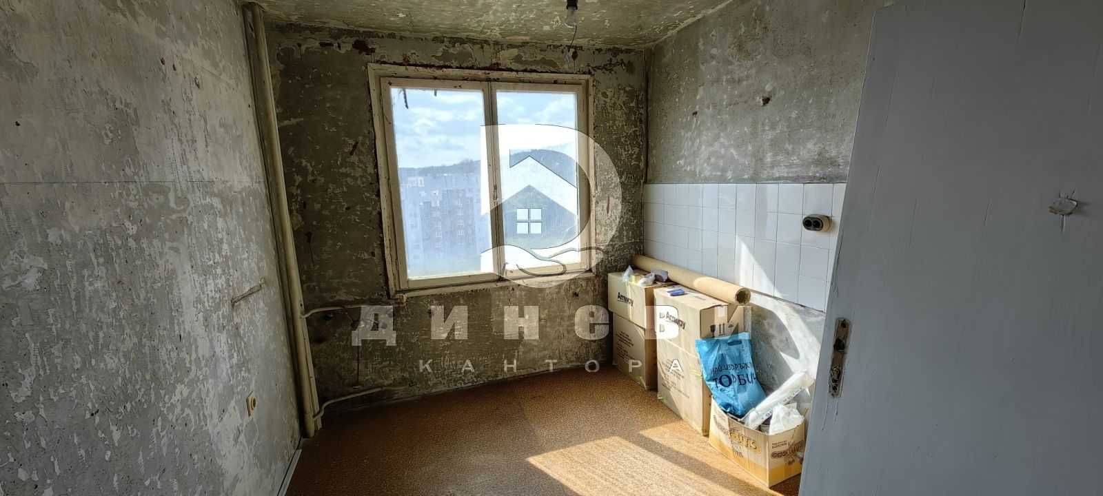Двустаен апартамент с кухня Три Чучура-Център