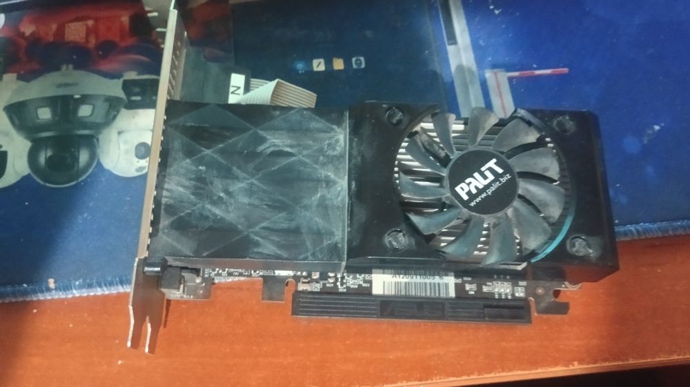 Продам видеокарту