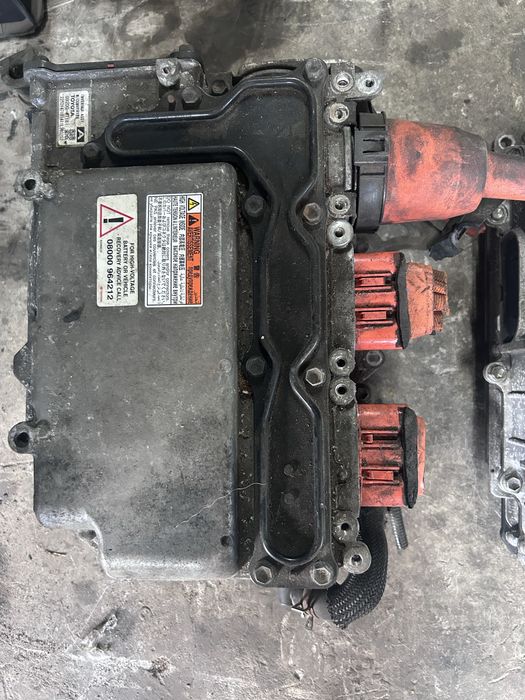 Invertor Toyota Auris Hybrid