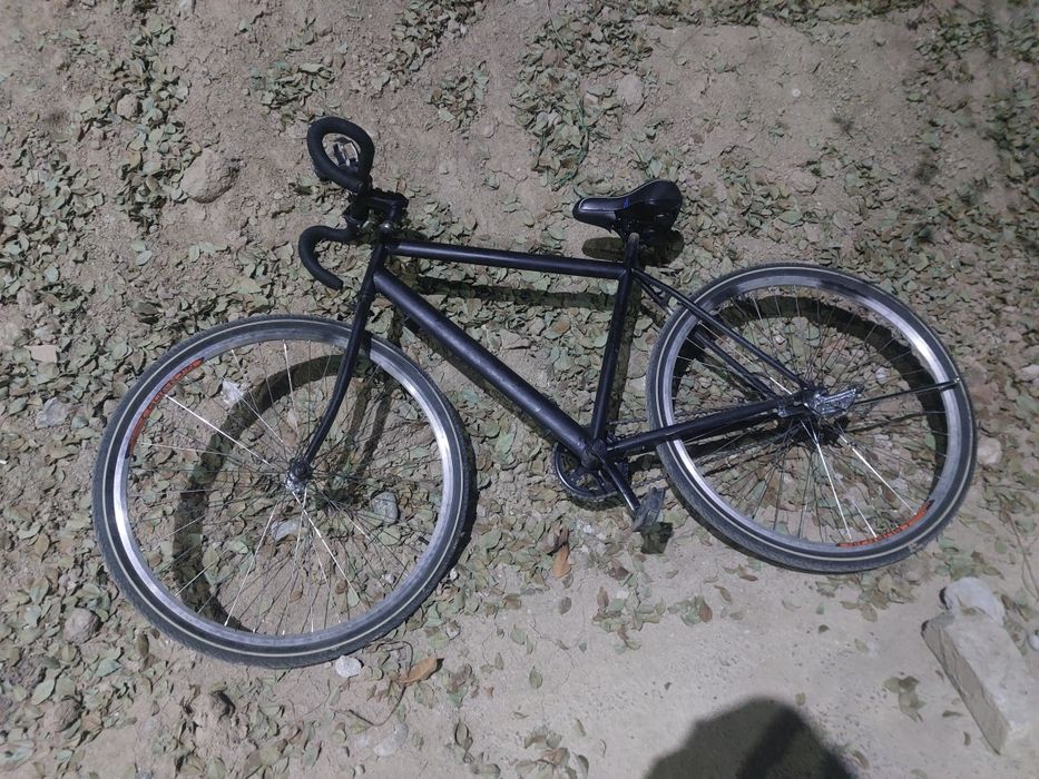 Продаю сингл-спид — 30 000 тг

Велосипед в рабочем состоянии.
Рама кре