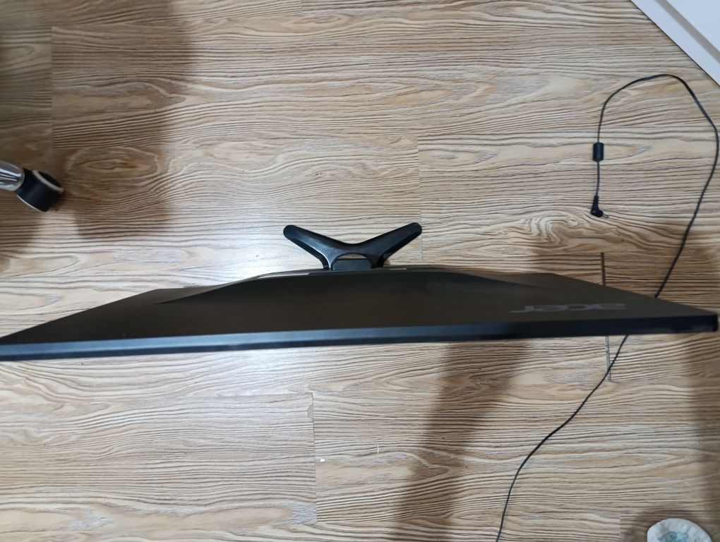 Acer монитор | 21.5" | HDMI + VGA + DVI | Отличное состояние

Цена