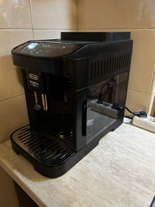 Espressor Delonghi Magnifica Evo