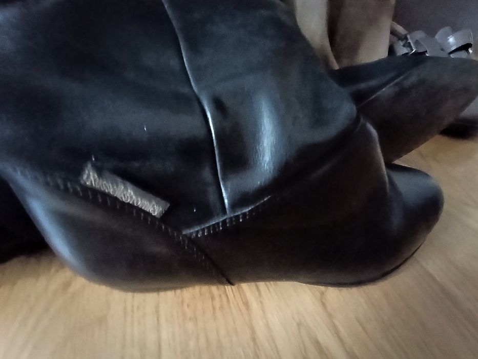 LOT Ghete/ botine dama mărimea 36 piele tot pentru 179 lei