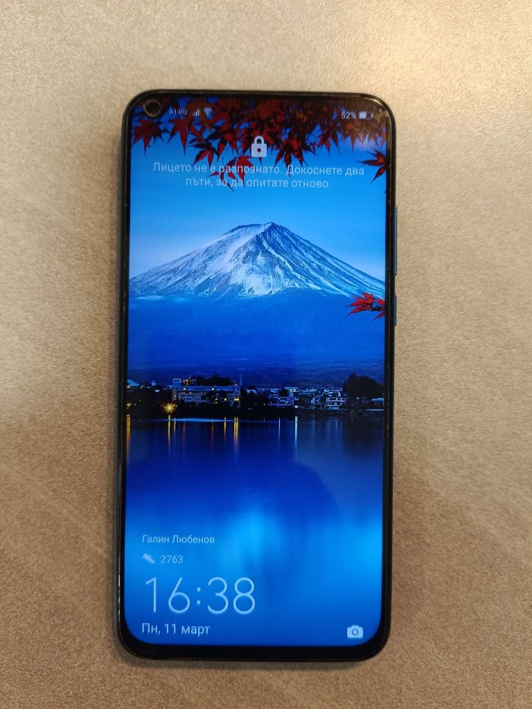 Huawei Honor View 20 +  чисто нова допълнителна батерия