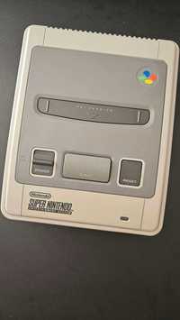 Consola Super Nintendo + 2 jocuri