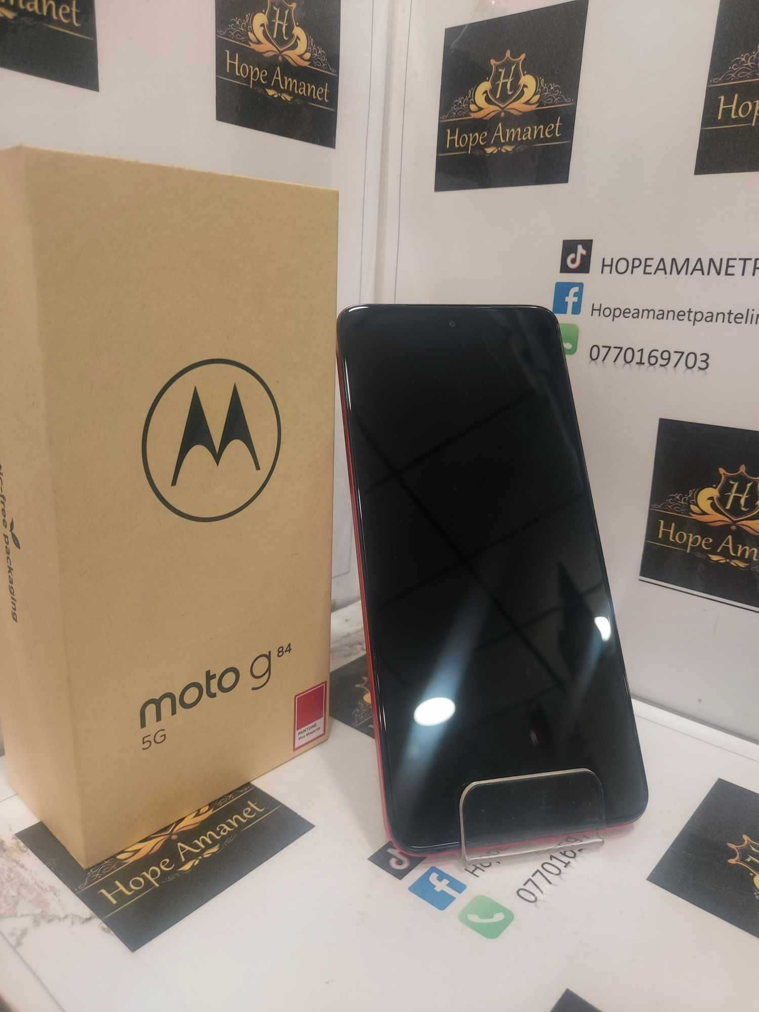 Hope Amanet P5 - Moto G84 256GB/12GB , Viva Magenta , Nou!