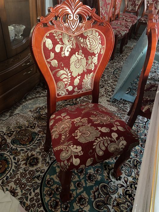 Кровать, стол, стулья, орындық, печь