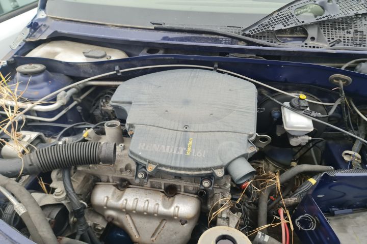 Geam usa spate dreapta Dacia Logan prima generatie