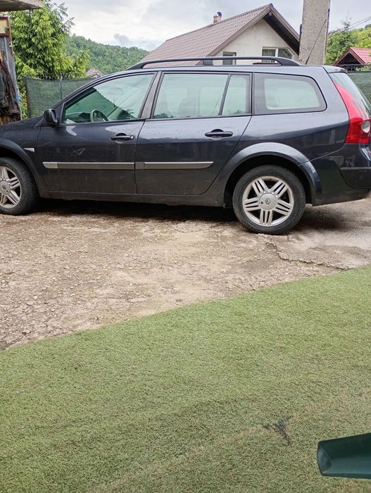 Renault Megane 2motor 1.9  an fabricație 2004piese de schimb