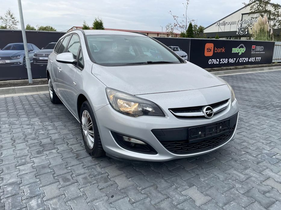 Opel Astra Opel Astra 1.6 CDTI DPF Elective