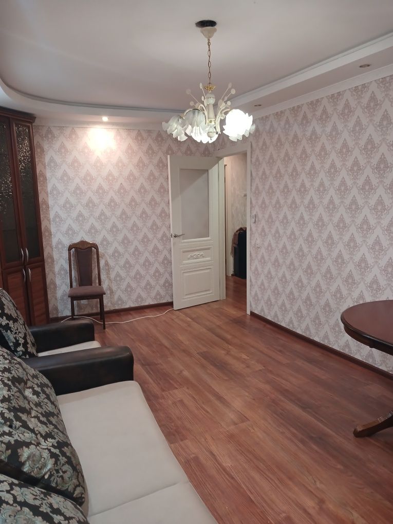 Продается диван с креслом