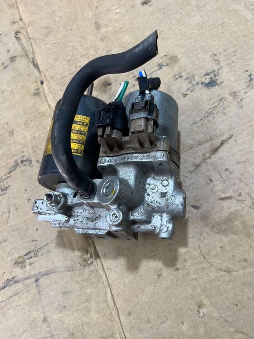 Pompa frana booster Toyota auris 1.8 hibrid 2013-2018