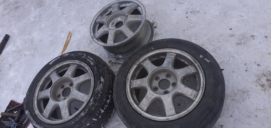 Продам диски 5× 114,3  R16