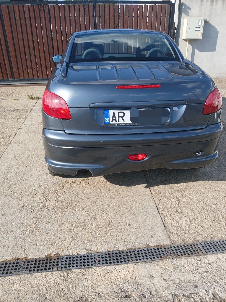 Vând Peugeot 206 cc