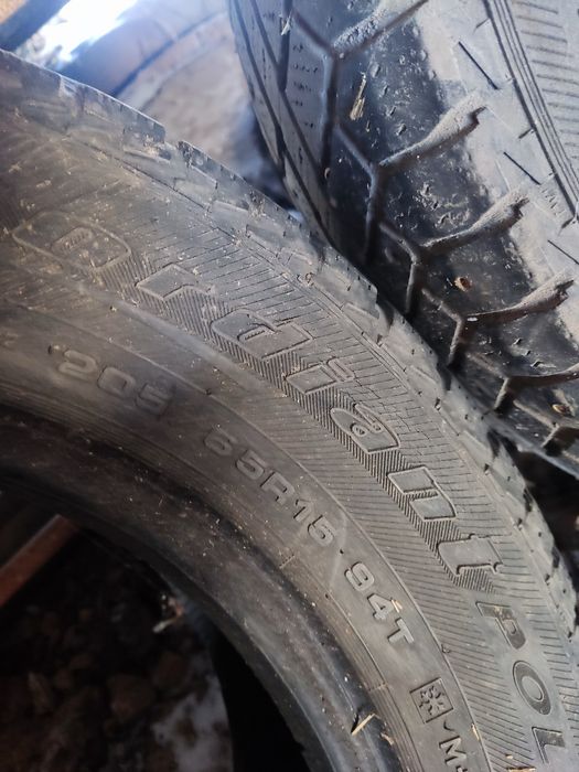 Продам 4 зимние шины б/у
