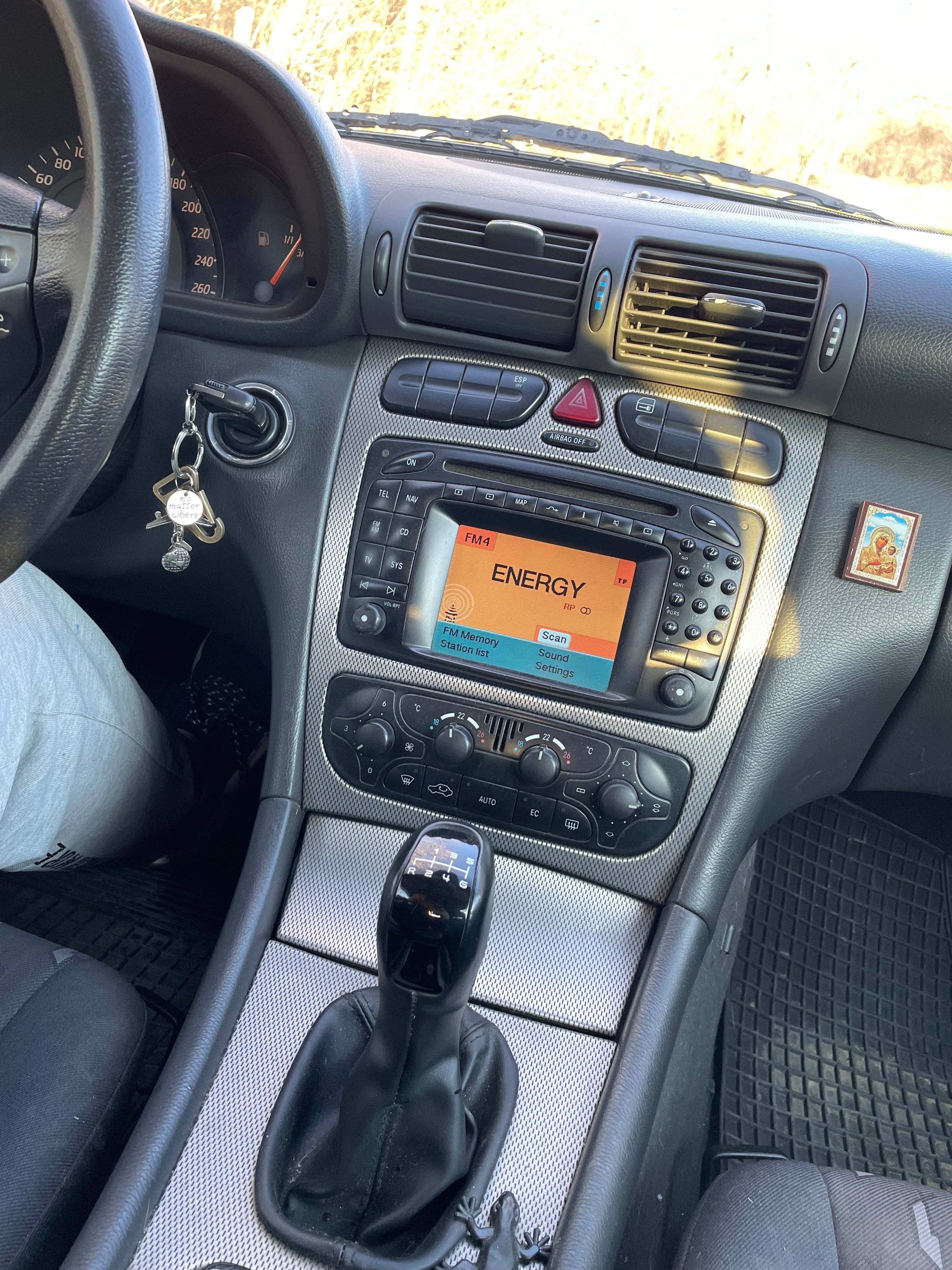 Mercedes c220 Купе