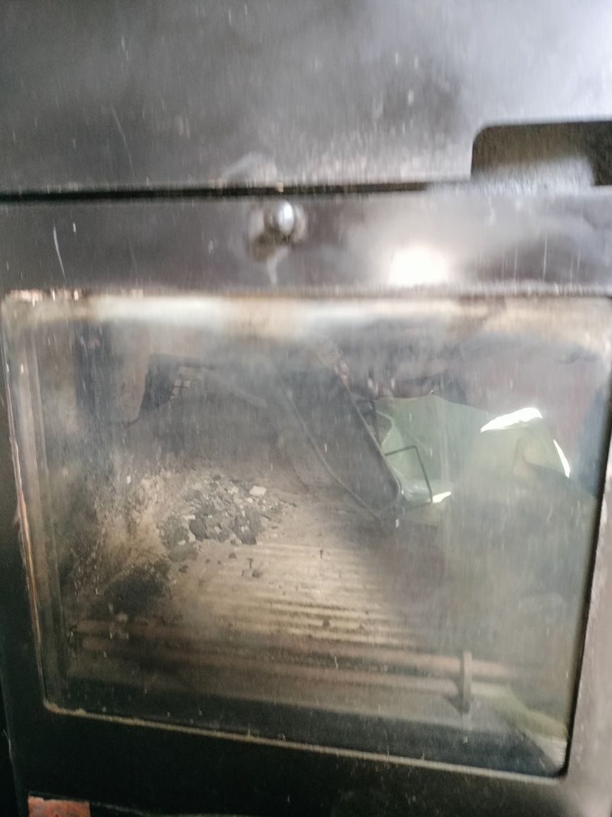 Vând termo șemineu 25 kw