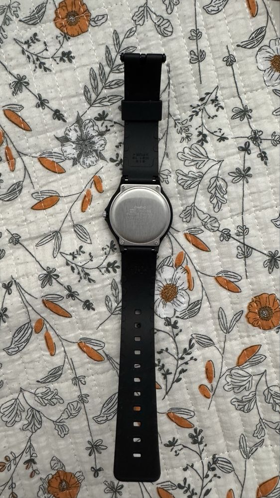 Продам часы Casio