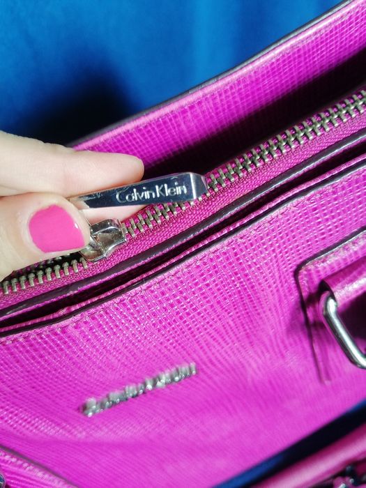 Чанта Calvin Klein фуксия