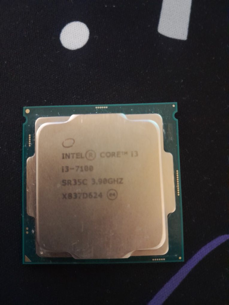 Prassesr: Intel core i3 7100 yang ishlatilmagan 1 yil kafolat beraman