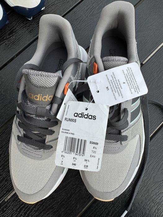 Adidas run90s dash six dove