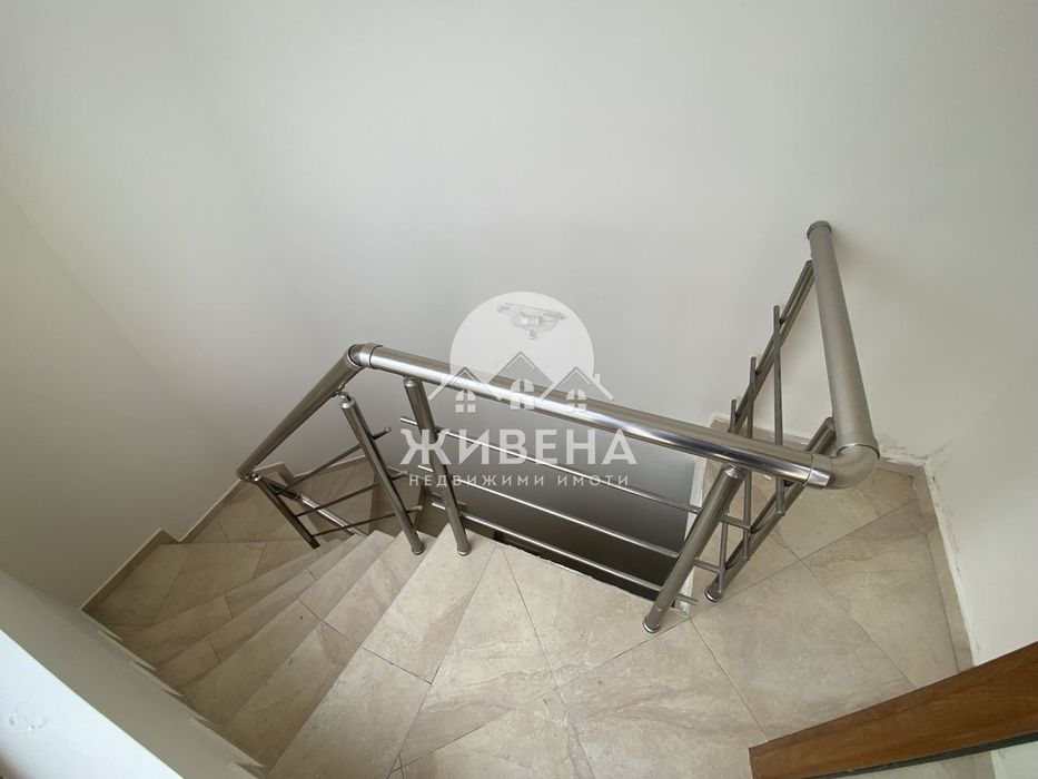 Продава се Двустаен апартамент в Варна, Аспарухово - 196 кв.м за 842 €/кв.м - Снимка #10