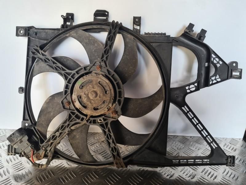 Electroventilator 4 pini racire motor Opel Corsa C 1.2i