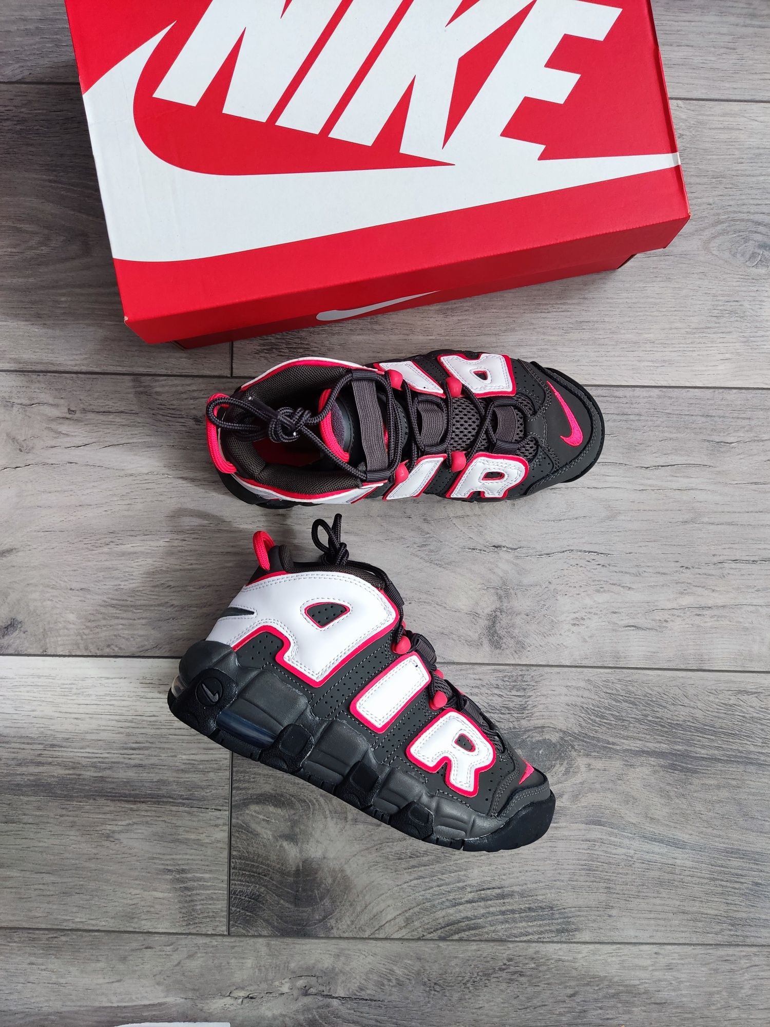 Nike Air More Uptempo