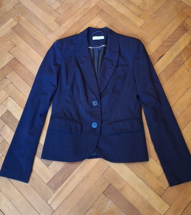 Costume elegante de dama