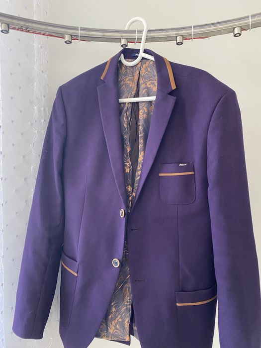 Продам пиджак в новом сосотоянии