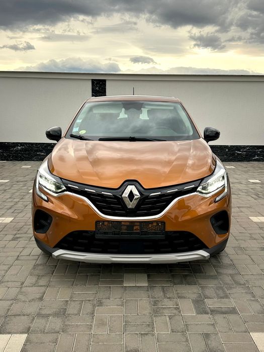 Renault Captur BLUE DCI 115 BUSINESS