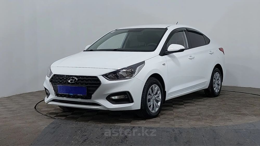 Hyundai Accent в аренду