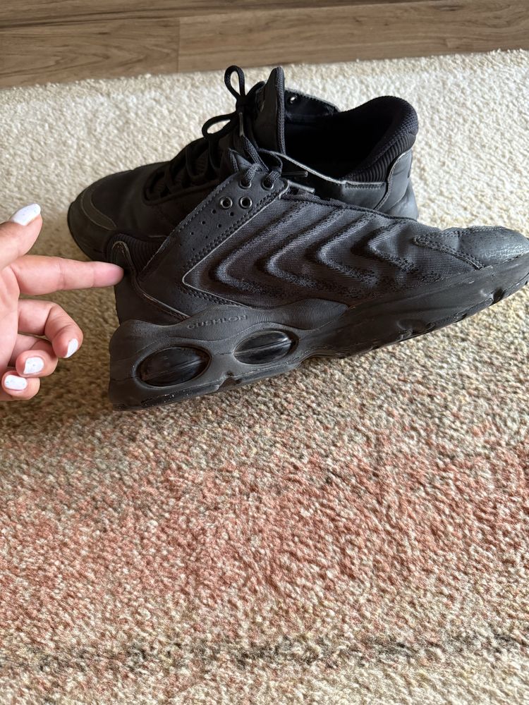 Маратонки Nike AIR MAX TW