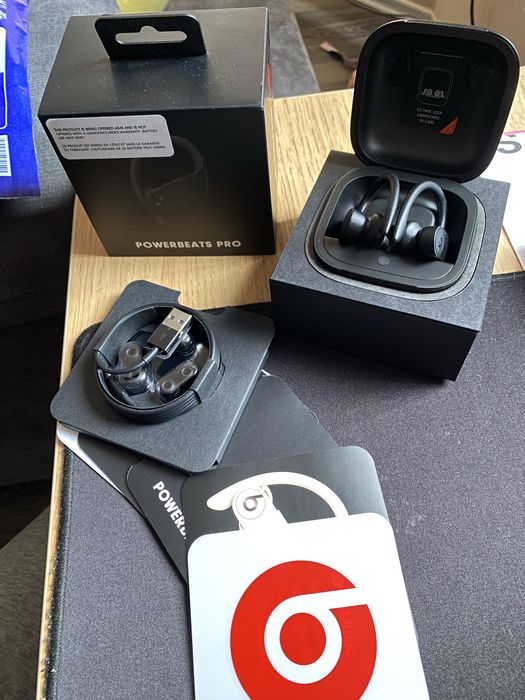 Powerbeats Pro – безжични слушалки