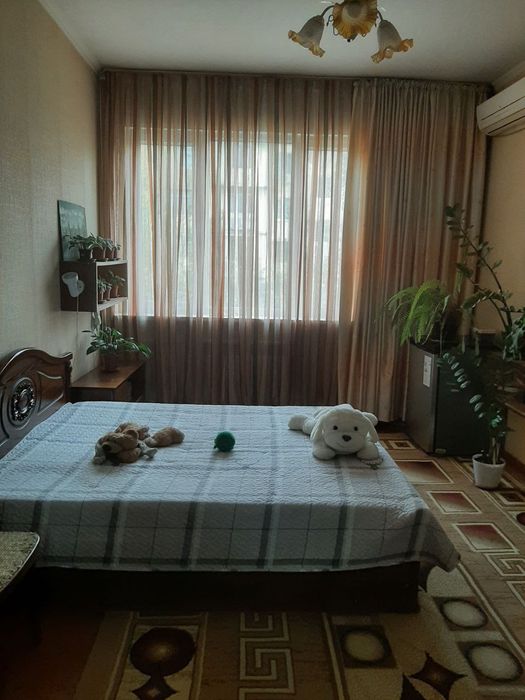 Продам чиланзар 12.  Двух комнатная