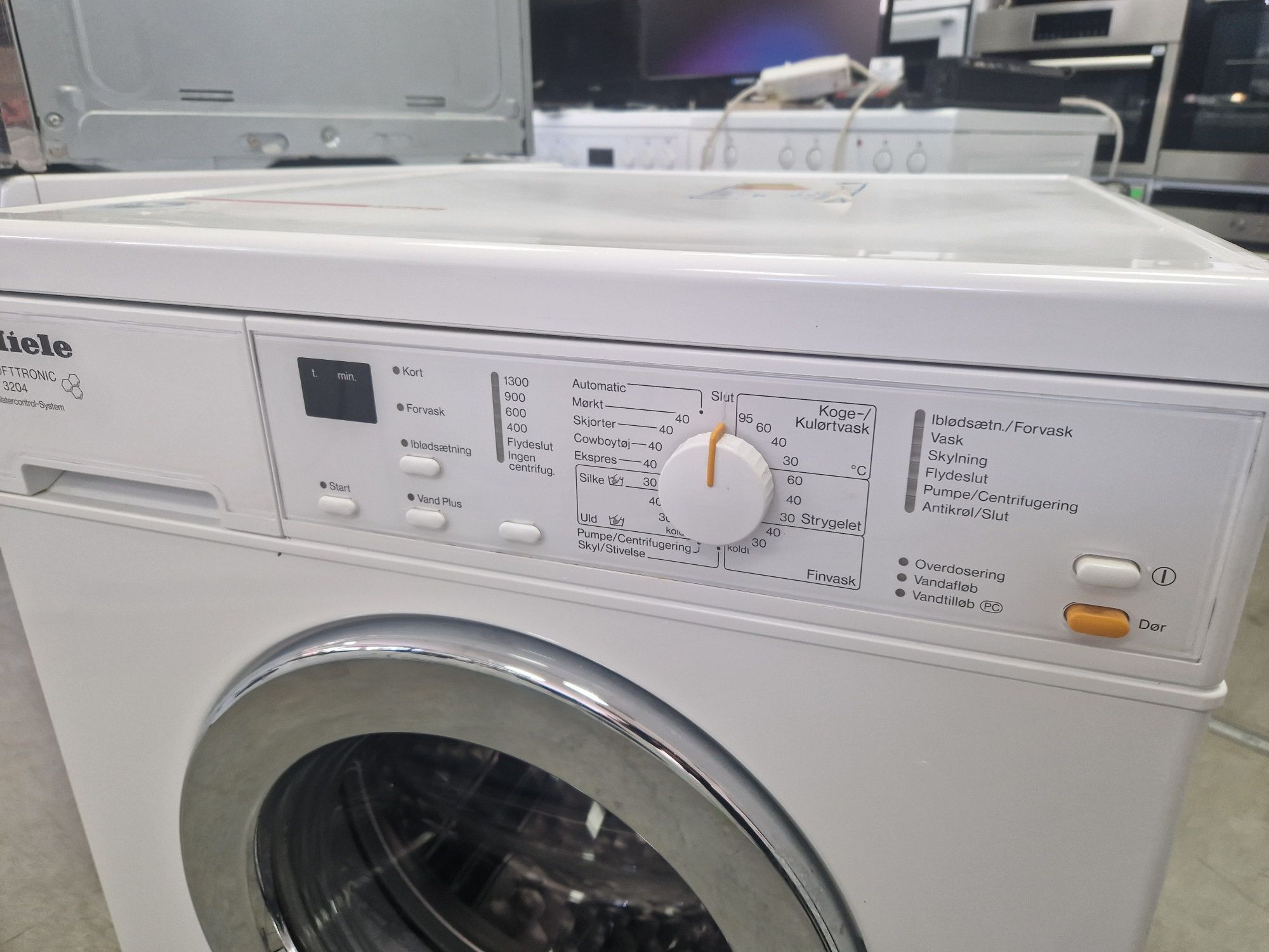 Пералня Miele W3204 Пчелна пита