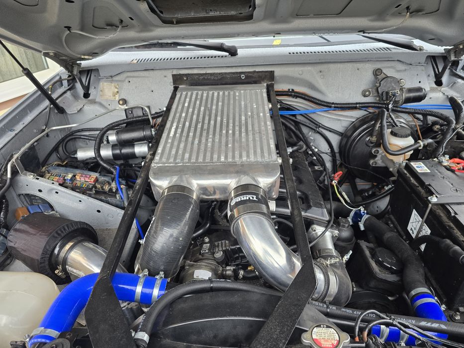 Nissan Patrol Y61 Gu4