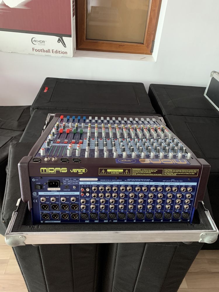 Vând mixer Midas Venice 160 + Case analog (nu Dynacord )