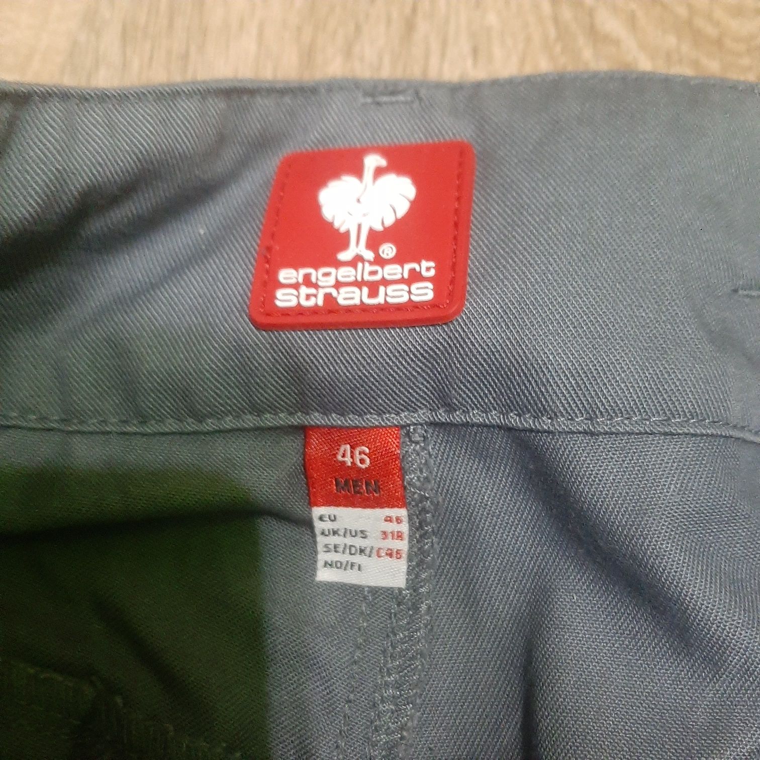 Pantaloni scurti engelbert strauss
