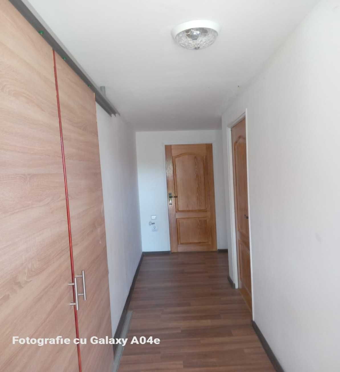 Casa langa Valenii de Munte