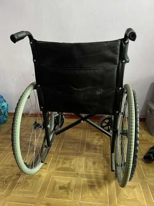 Инвалидная коляска
