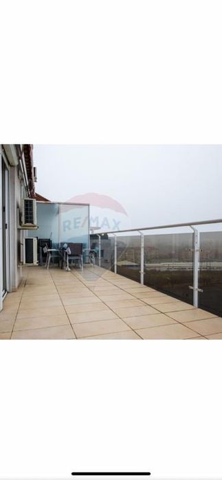 Inchiriez penthouse Ared Ua