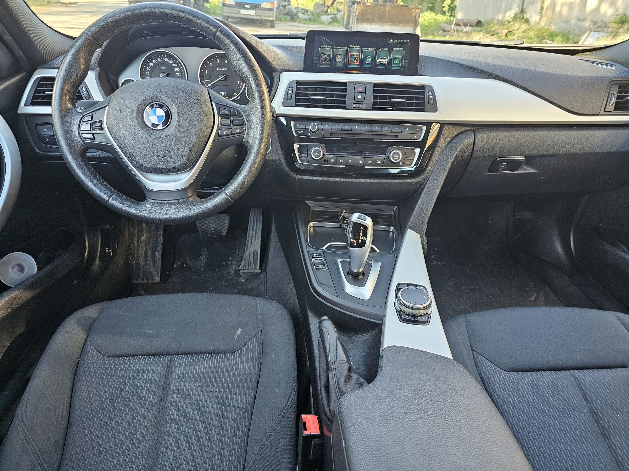 Бмв ф30 на части bmw f30 b48 б48 двигател мотор 320i фейслифт