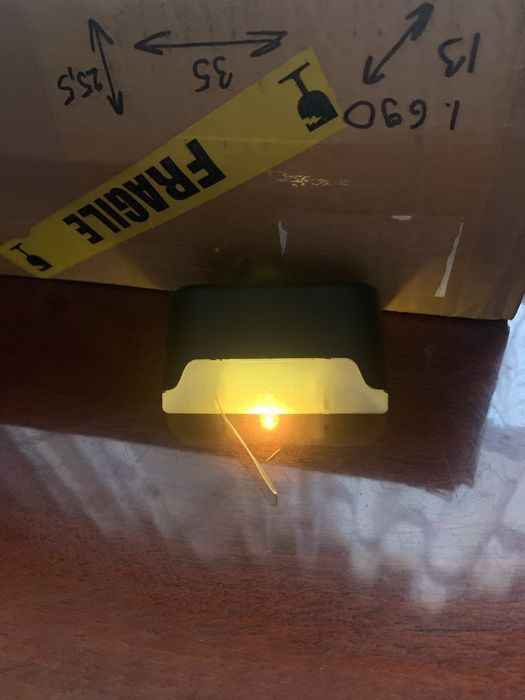 Lampa solara pentru trepte