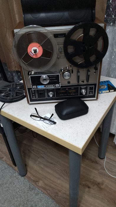 Casetofonul Solid State &Akai 201D