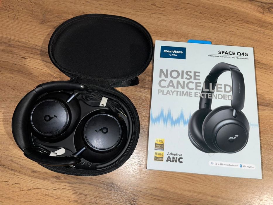 Soundcore q45 наушники