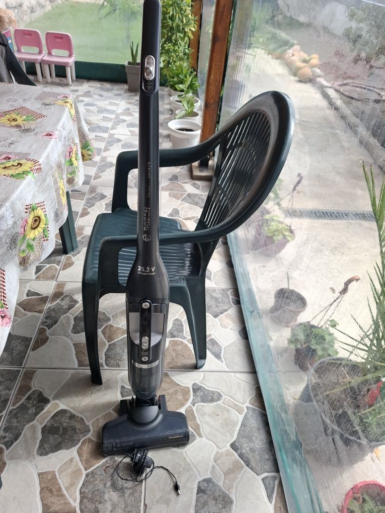 Електрическа прахосмукачка  Bosch Flexxo 4 25.2v