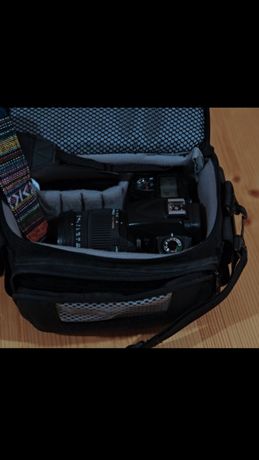 Продавам фотоапарат Nikon d90