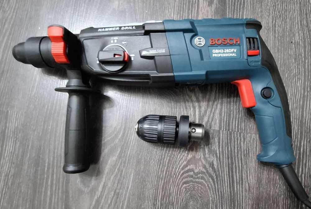 Vand Bormasina Rotopercutor  BOSCH  Nou