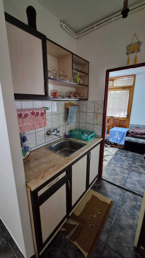 Продава се Двустаен апартамент в Разград, Орел - 68 кв.м за 1050 €/кв.м - Снимка #1